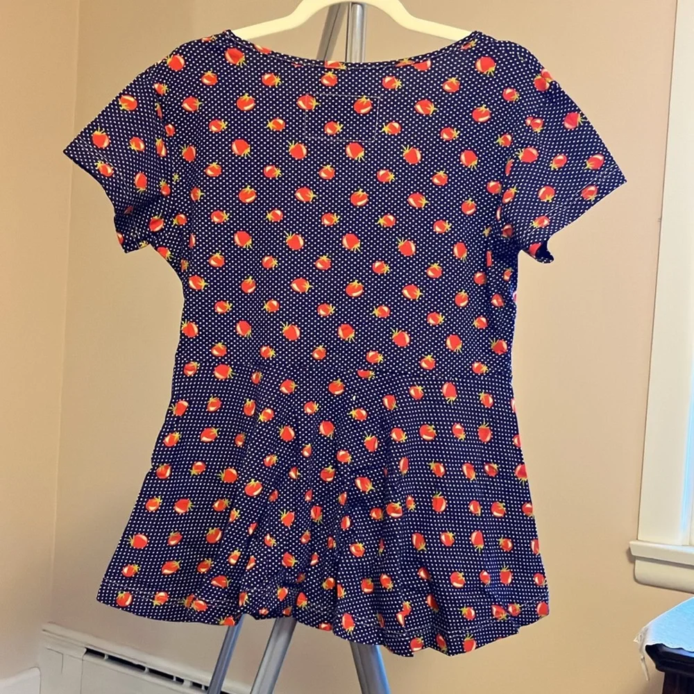 Effie's Heart The Buongiorno Blouse in Pomodoro Print - Picture 4 of 9